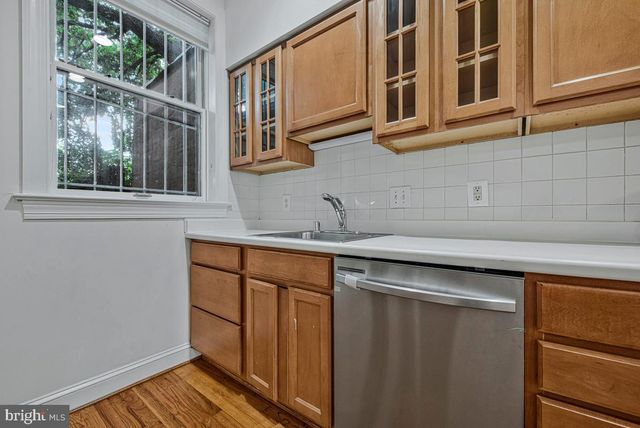 1233 4TH ST NW, Washington, DC 20001