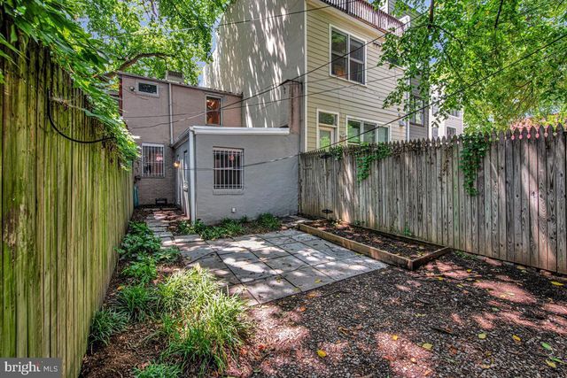 1233 4TH ST NW, Washington, DC 20001