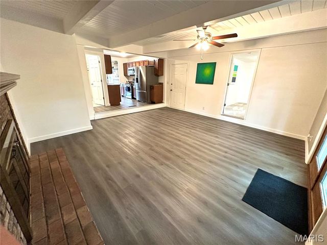 608 Devonshire Drive, Belleville, IL 62226