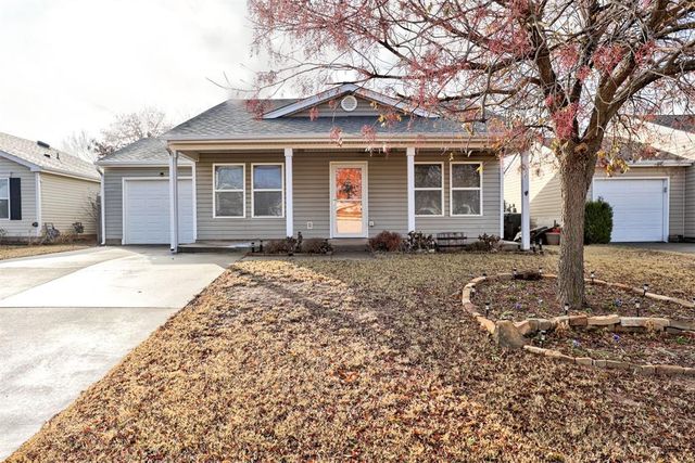 512 Dayflower Lane, Norman, OK 73069