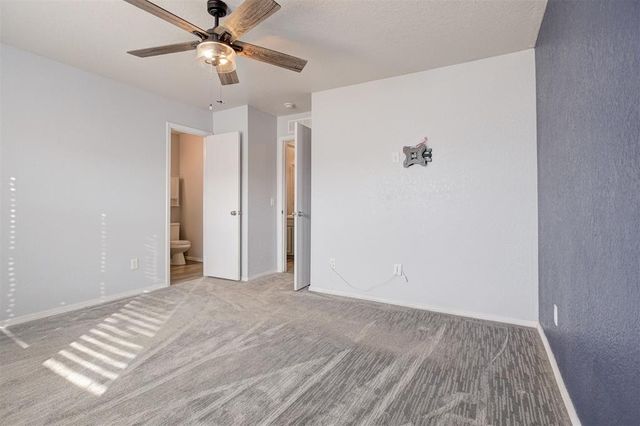 512 Dayflower Lane, Norman, OK 73069