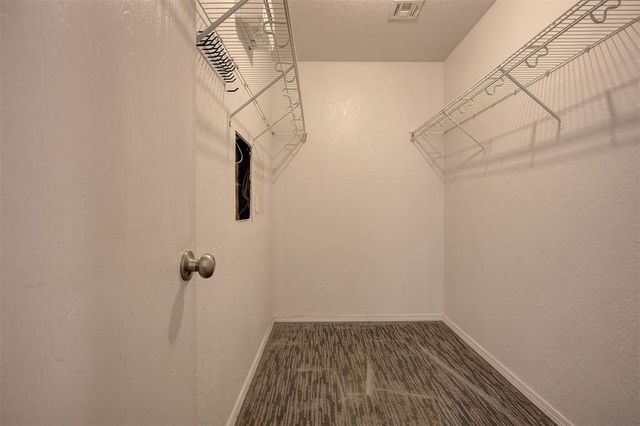 512 Dayflower Lane, Norman, OK 73069