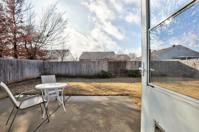 512 Dayflower Lane, Norman, OK 73069
