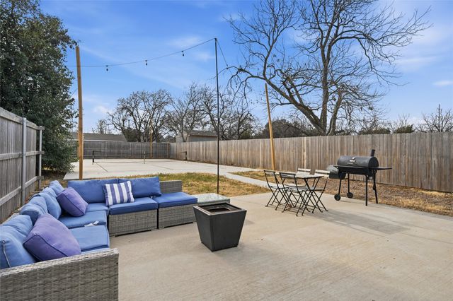 3700 N 23rd Street, Waco, TX 76708