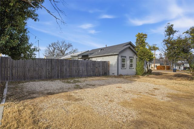 3700 N 23rd Street, Waco, TX 76708