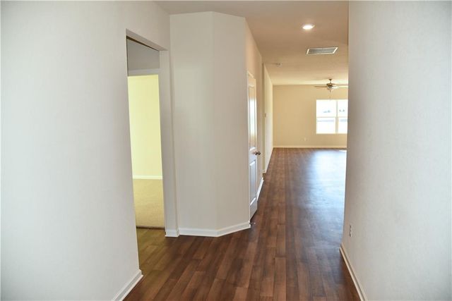 909 Independence Avenue, Pendergrass, GA 30567