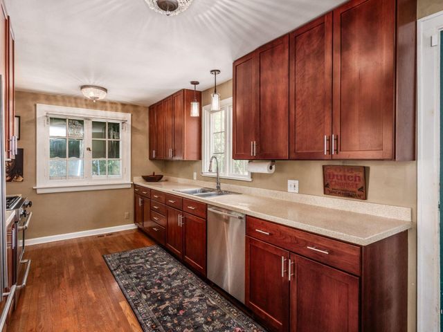 2424 Sherwood Road, Bexley, OH 43209