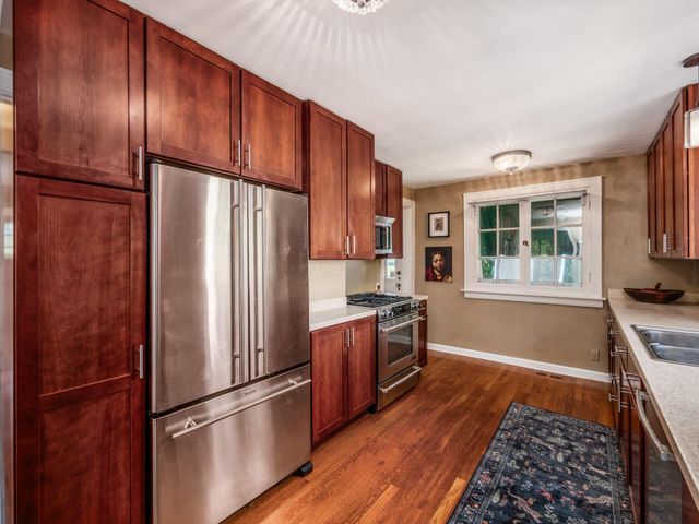 2424 Sherwood Road, Bexley, OH 43209