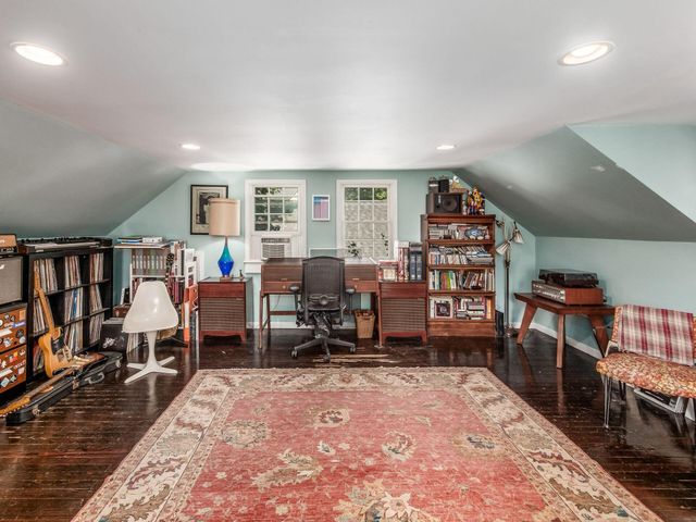 2424 Sherwood Road, Bexley, OH 43209