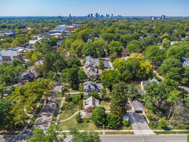 2424 Sherwood Road, Bexley, OH 43209