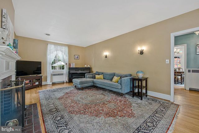 4102 JEFFERSON ST, Hyattsville, MD 20781