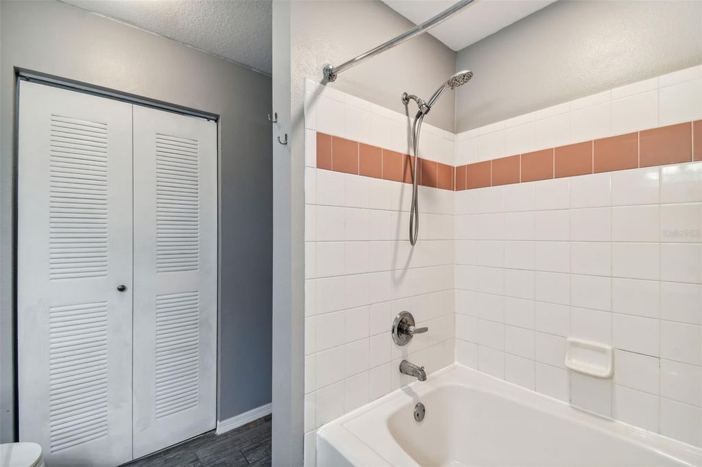 Image 26 of property listing at 10462 WHITE LAKE COURT, Tampa, FL 33626