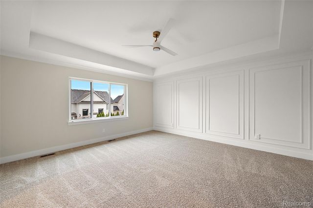 17000 Pienza Drive, Macomb Township, MI 48042