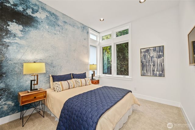 3037 NE Harrison Drive, Issaquah, WA 98029