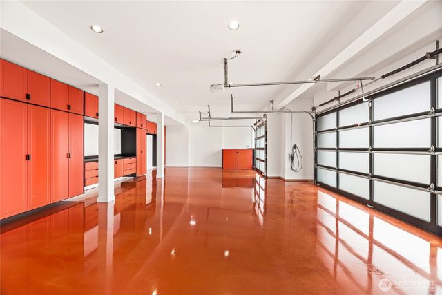 3037 NE Harrison Drive, Issaquah, WA 98029