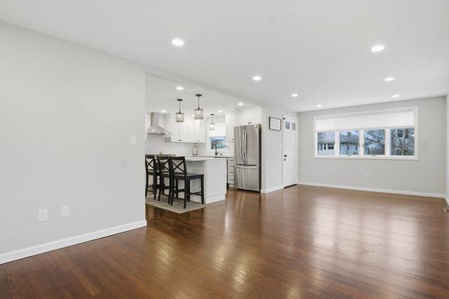 31 Milner St, Waltham, MA 02451