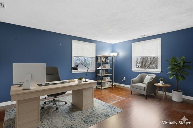 31 Milner St, Waltham, MA 02451