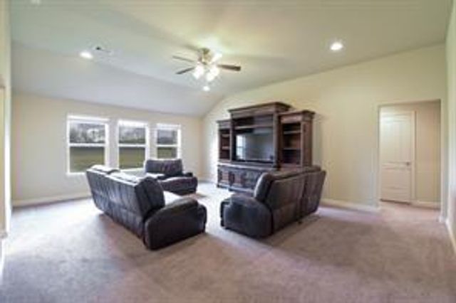 10118 N Whimbrel Circle, Conroe, TX 77385
