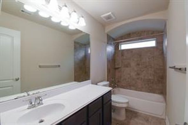 10118 N Whimbrel Circle, Conroe, TX 77385