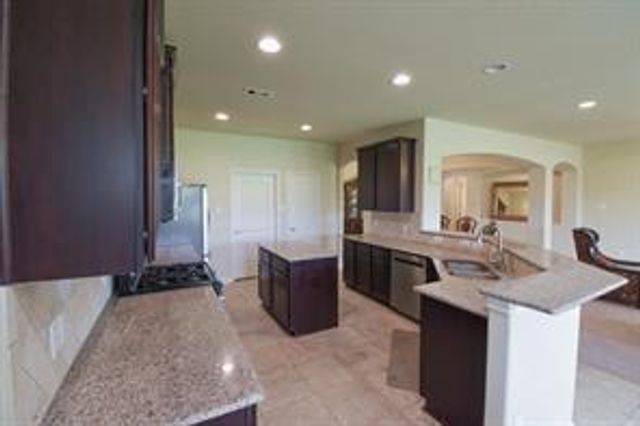 10118 N Whimbrel Circle, Conroe, TX 77385