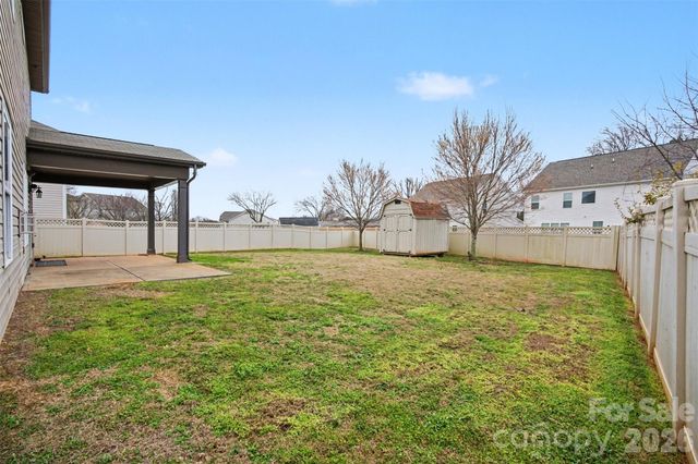 10916 Tower Oak Drive, Charlotte, NC 28269