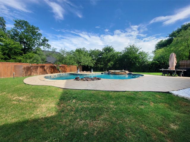 4016 Bordeaux Circle, Flower Mound, TX 75022