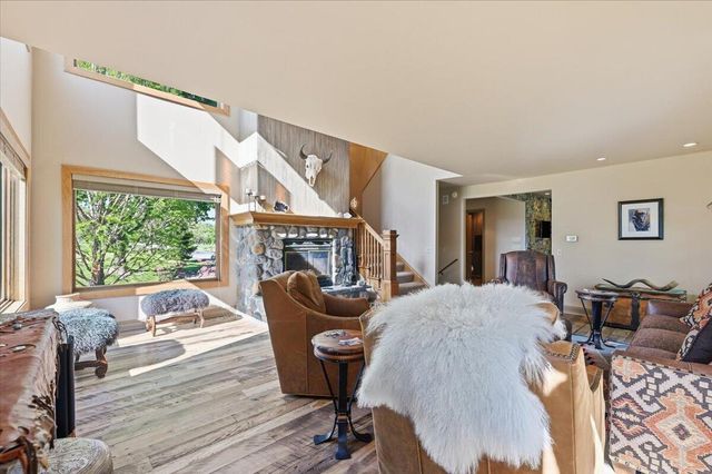 11057 RED FOX Ridge, Council Bluffs, IA 51503