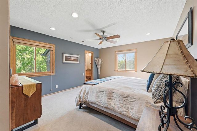 11057 RED FOX Ridge, Council Bluffs, IA 51503