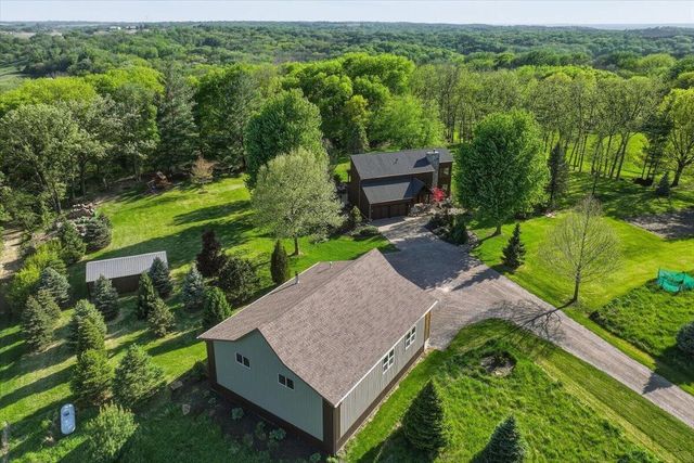 11057 RED FOX Ridge, Council Bluffs, IA 51503