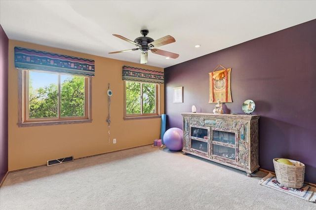 11057 RED FOX Ridge, Council Bluffs, IA 51503