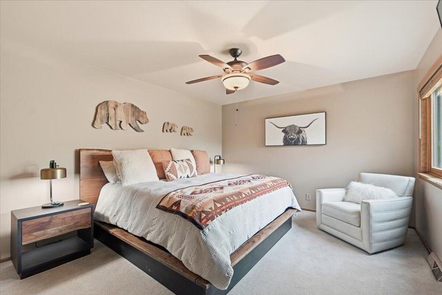 11057 RED FOX Ridge, Council Bluffs, IA 51503