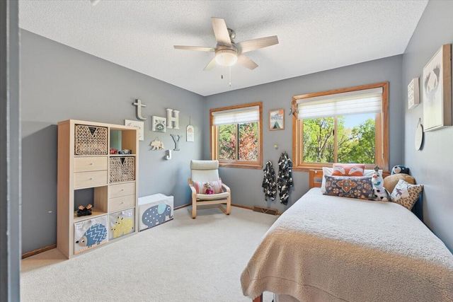 11057 RED FOX Ridge, Council Bluffs, IA 51503