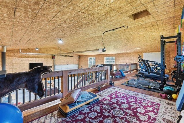 11057 RED FOX Ridge, Council Bluffs, IA 51503