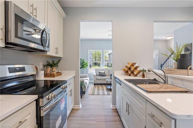 1109 Railroad AVE, Suffolk, VA 23434