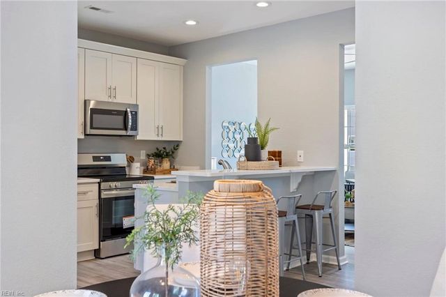 1109 Railroad AVE, Suffolk, VA 23434