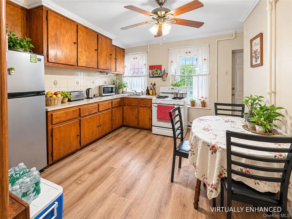 183 Patchen Avenue, Brooklyn, NY 11233 — photo 3