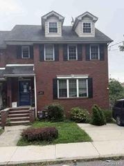 555 Van Duzer Street, Staten Island, NY 10304