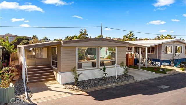 7221 San Luis, Carlsbad, CA 92011