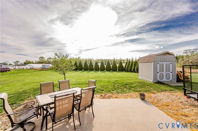 1595 Tallent Town Rd, Warsaw, VA 22572