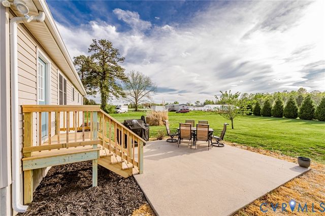 1595 Tallent Town Rd, Warsaw, VA 22572