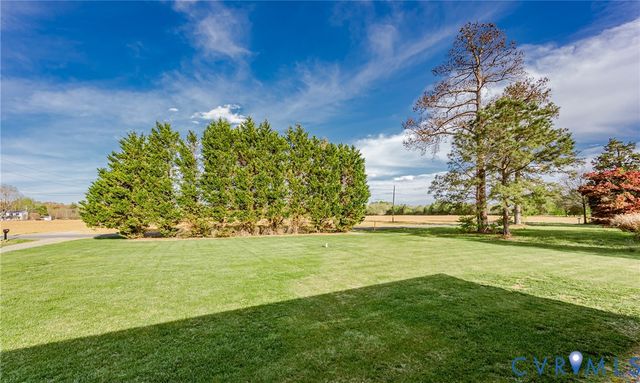 1595 Tallent Town Rd, Warsaw, VA 22572