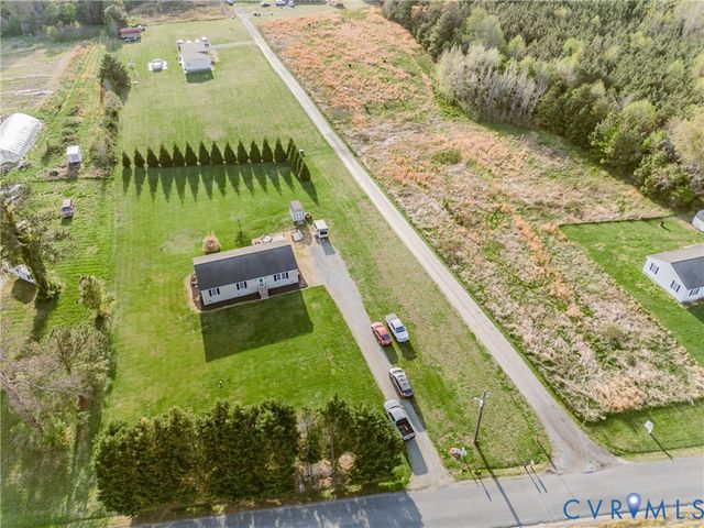 1595 Tallent Town Rd, Warsaw, VA 22572