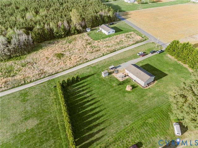 1595 Tallent Town Rd, Warsaw, VA 22572