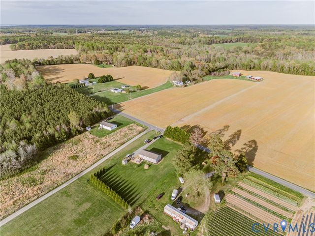 1595 Tallent Town Rd, Warsaw, VA 22572