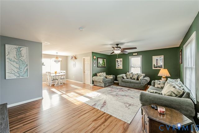 1595 Tallent Town Rd, Warsaw, VA 22572