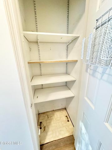 7 Brigantine Drive, Waterford, NY 12188