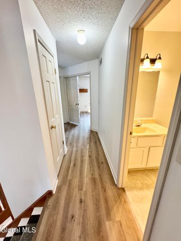 7 Brigantine Drive, Waterford, NY 12188