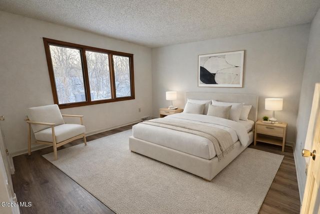 7 Brigantine Drive, Waterford, NY 12188