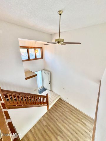 7 Brigantine Drive, Waterford, NY 12188