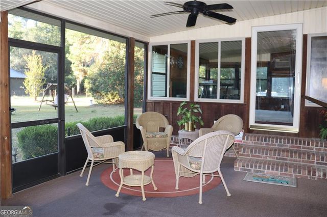 220 Arthur Knowles Road, Folkston, GA 31537